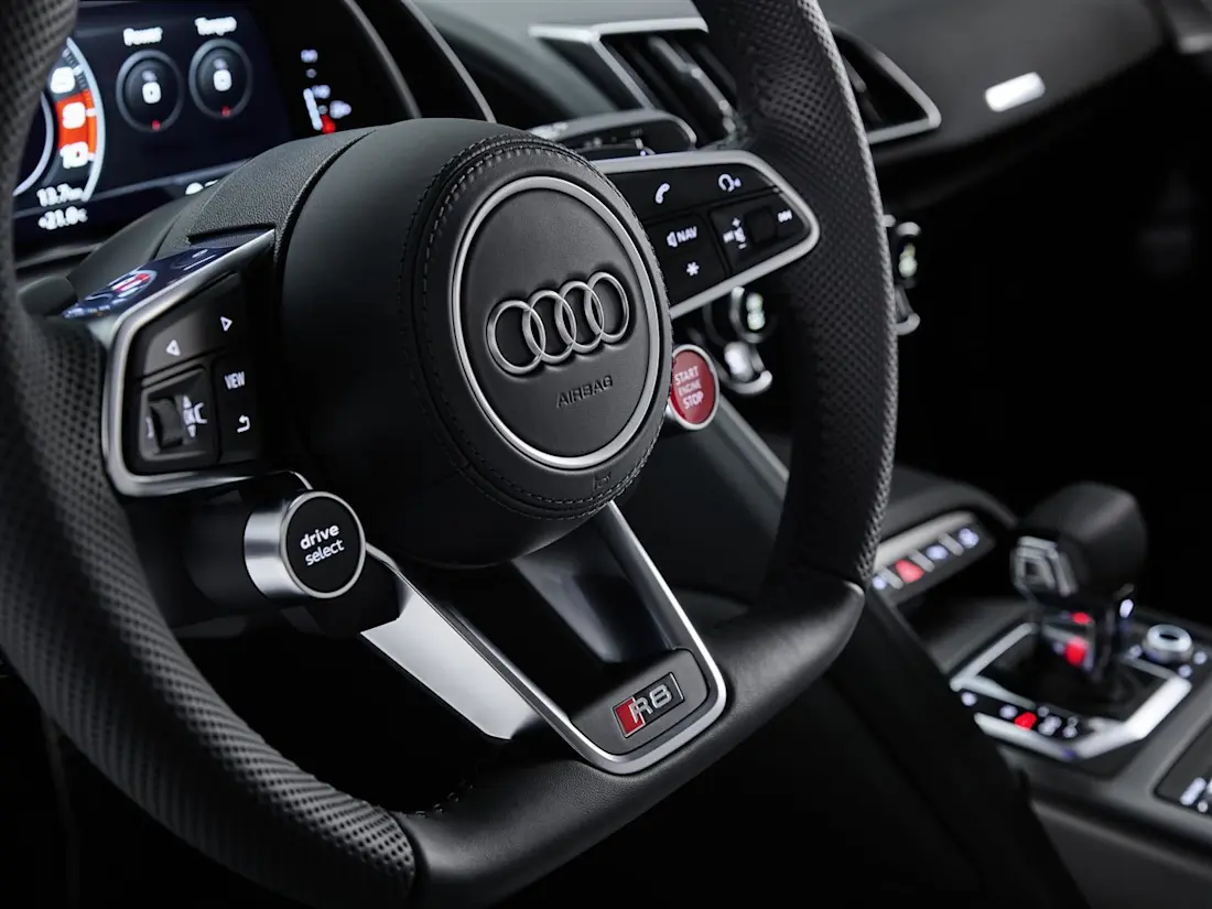 Audi R8 V10 RWD Coupé cockpit Audi R8 V10 RWD Coupé cockpit