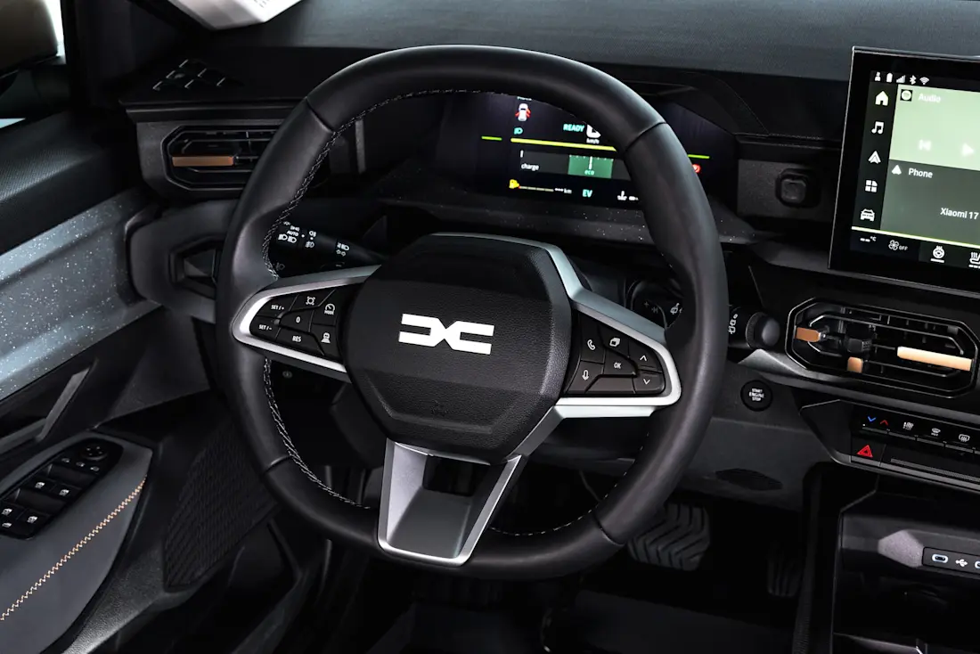 Dacia Striker 4x4-3