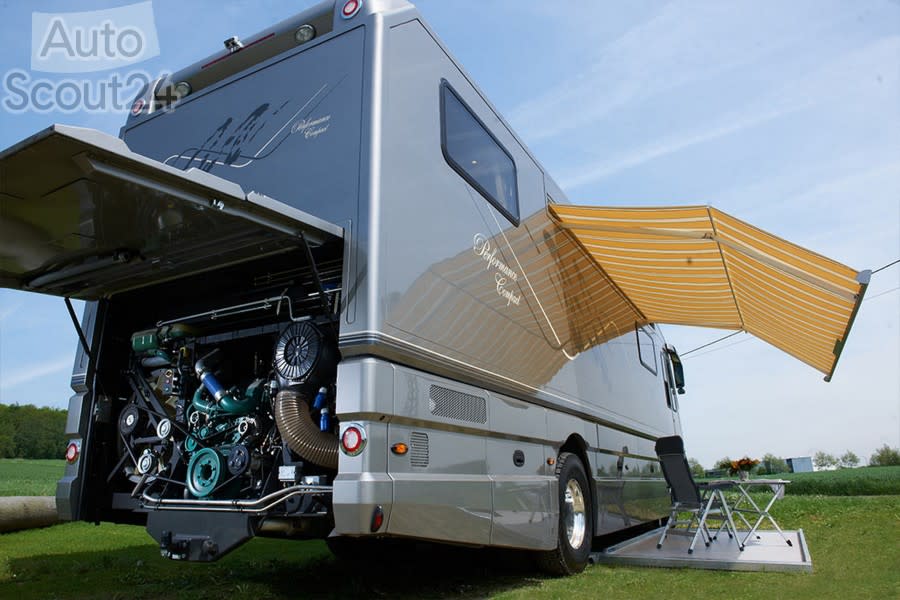 Volknermobil-Performance-Motorhome-2.jpg