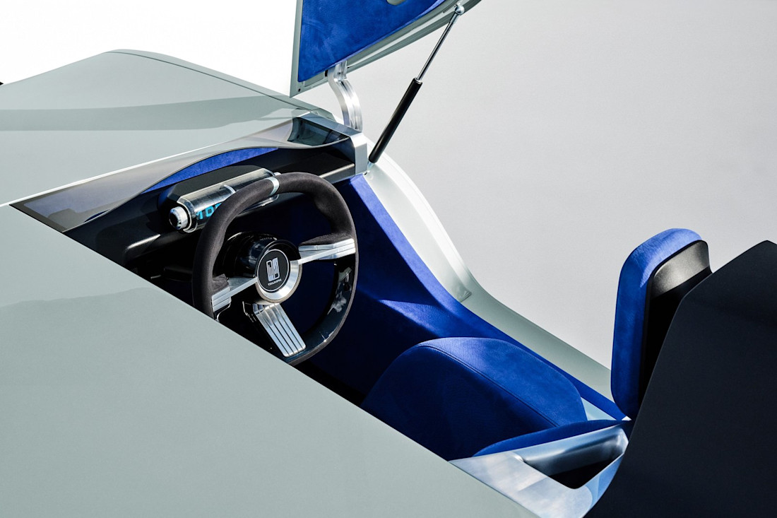 Makkina-Triumph-TR25-prototipo-2023 (16).jpg