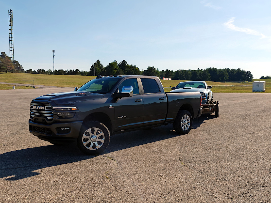 2026 Ram Heavy Duty Towing - NF - BH - 260715 - 4.jpg