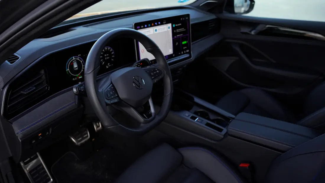 BUENA1.00 12 34 08.Imagen fija161