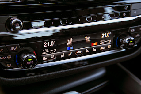 Editorial 2021 bmw 540i xdrive 21 jw