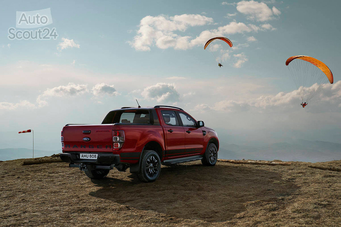 Ford-Ranger-Stormtrak-2021-(2).jpg