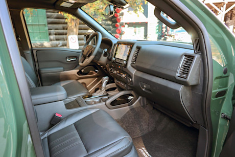Editorial 2022 nissan frontier crew cab pro 4x 41 jm