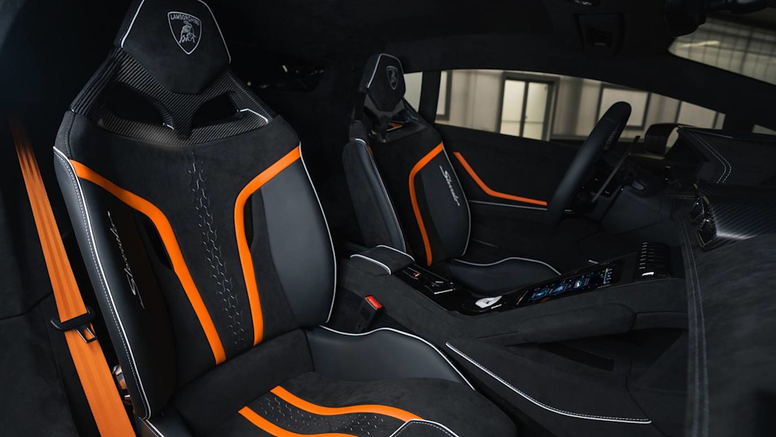 Lamborghini Huracán Sterrato All Terrain (10).jpg