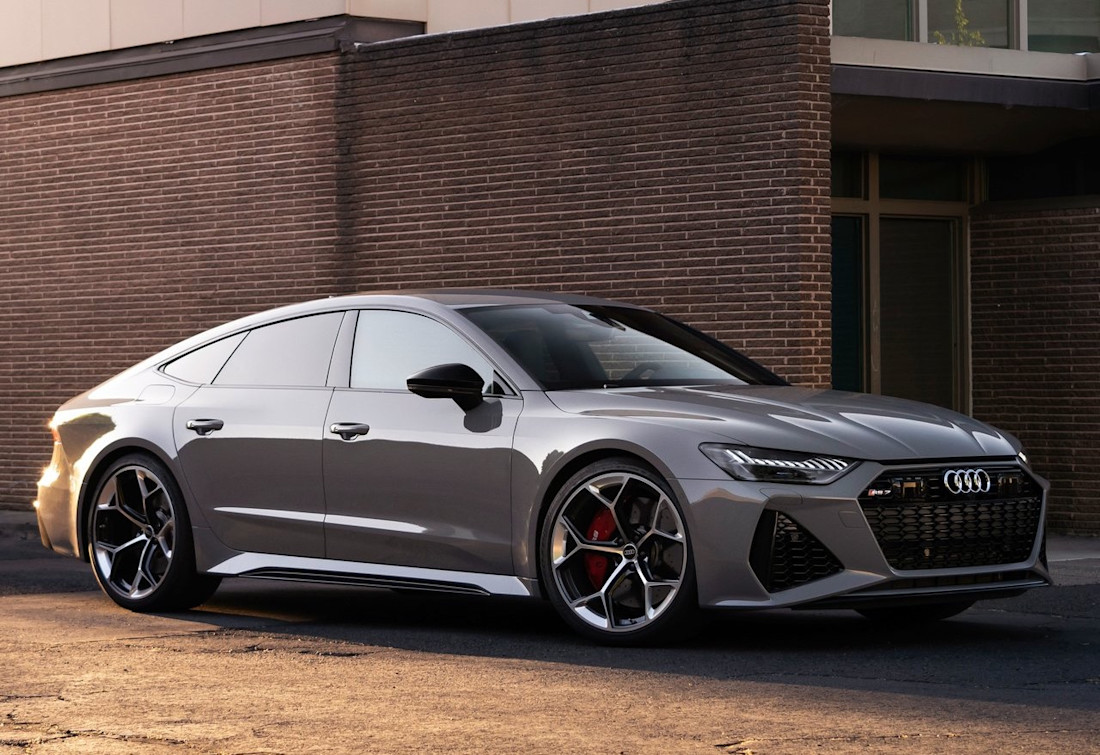 Audi-RS7 Sportback performance-2023-frontale Seitenansicht