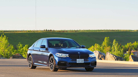 Editorial 2019 bmw 530e m performance 07 jp