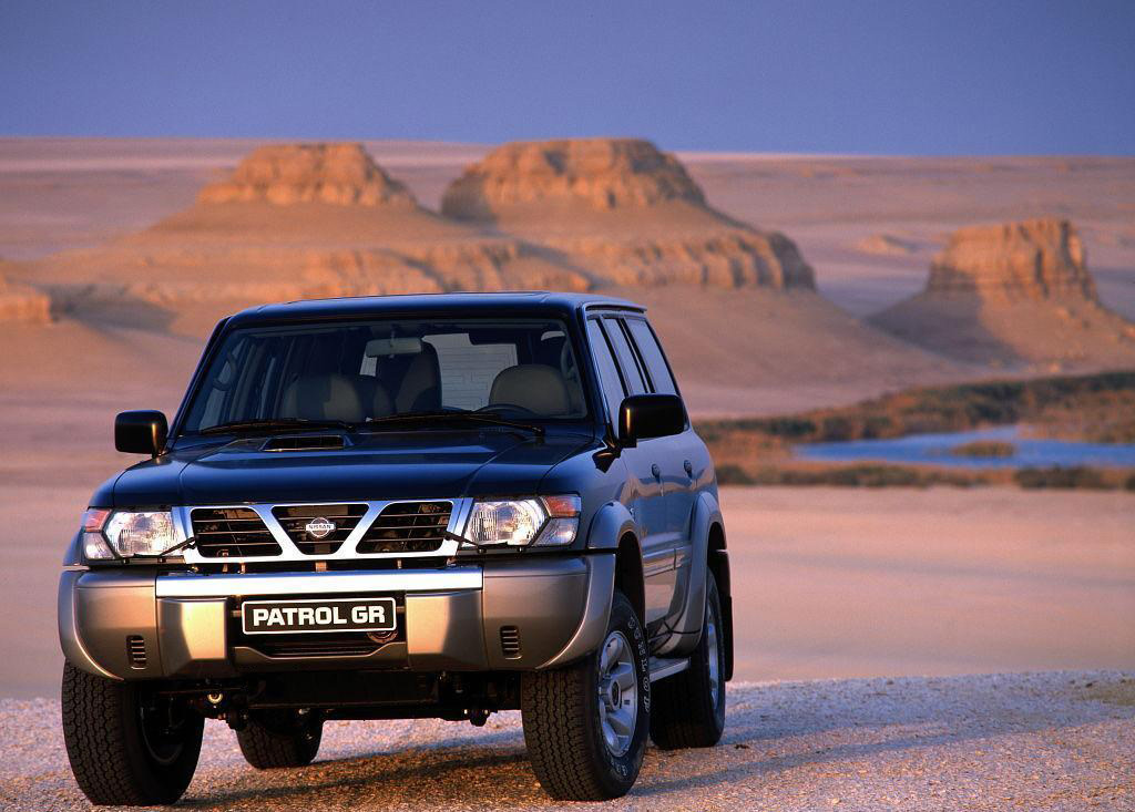 nissan_patrol_gr_5-door_15