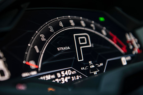 Editorial 2023 lamborghini huracan tecnica 23 sha