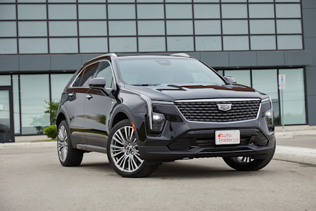 Editorial 00 2024 cadillac xt4 premiium luxury awd jack kazmierski