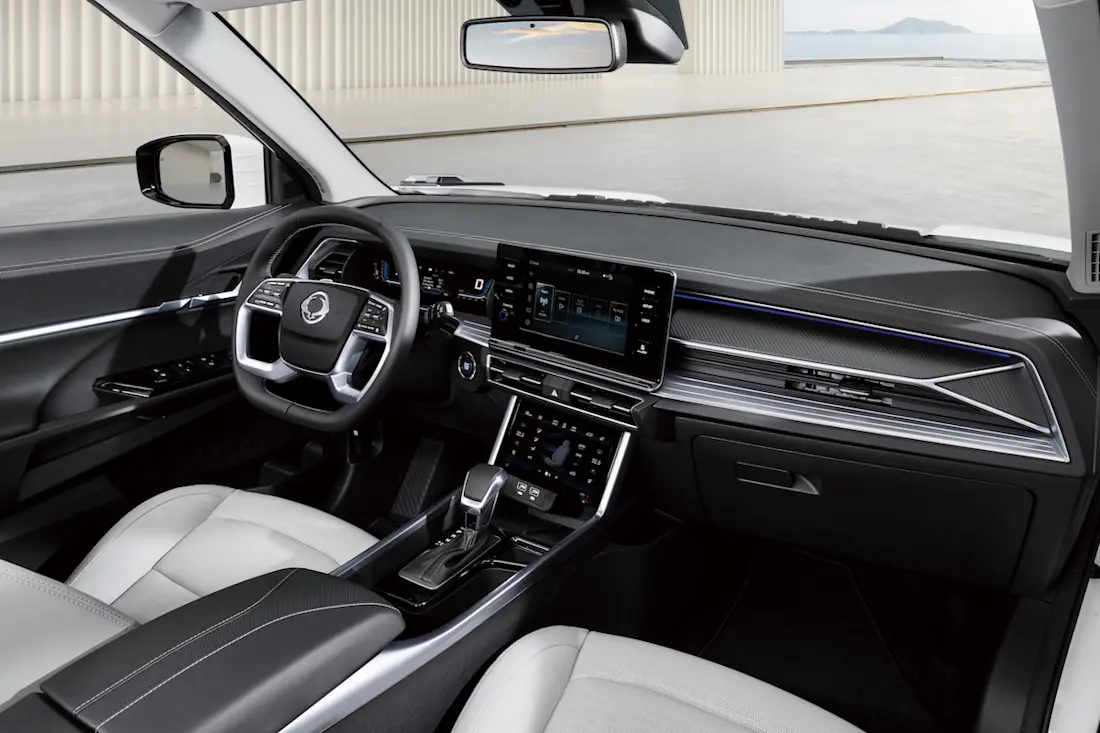 SsangYong Torres (2023) interior