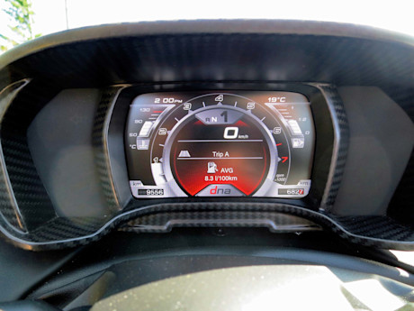 Editorial 2016 alfa romeo 4c spider 11 pb