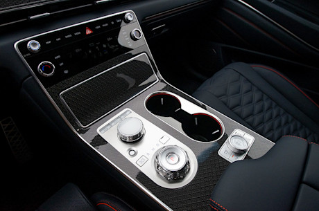 Editorial 2025 genesis gv80 coupe fd jv 24080627