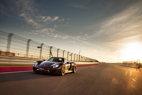 Editorial a16 p 2015 porsche 918 spyder