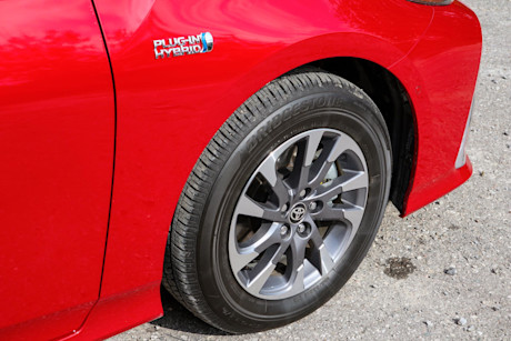Editorial 2022 toyota prius prime upgrade 14 jm
