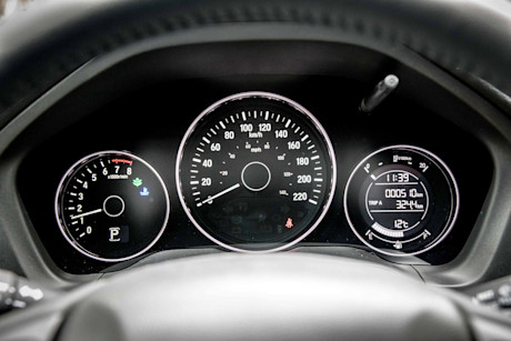 Editorial 2017 honda hr v ex l navi 18 bm