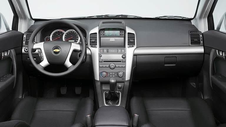 vedere bord Chevrolet Captiva