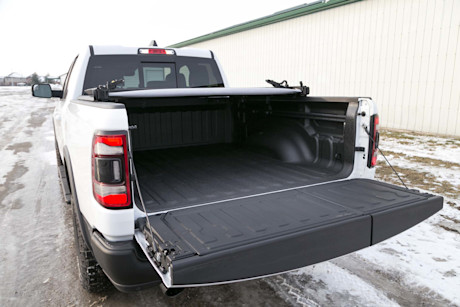 Editorial 2020 ram 1500 rebel quad cab 4x4 ecodiesel 11 jw