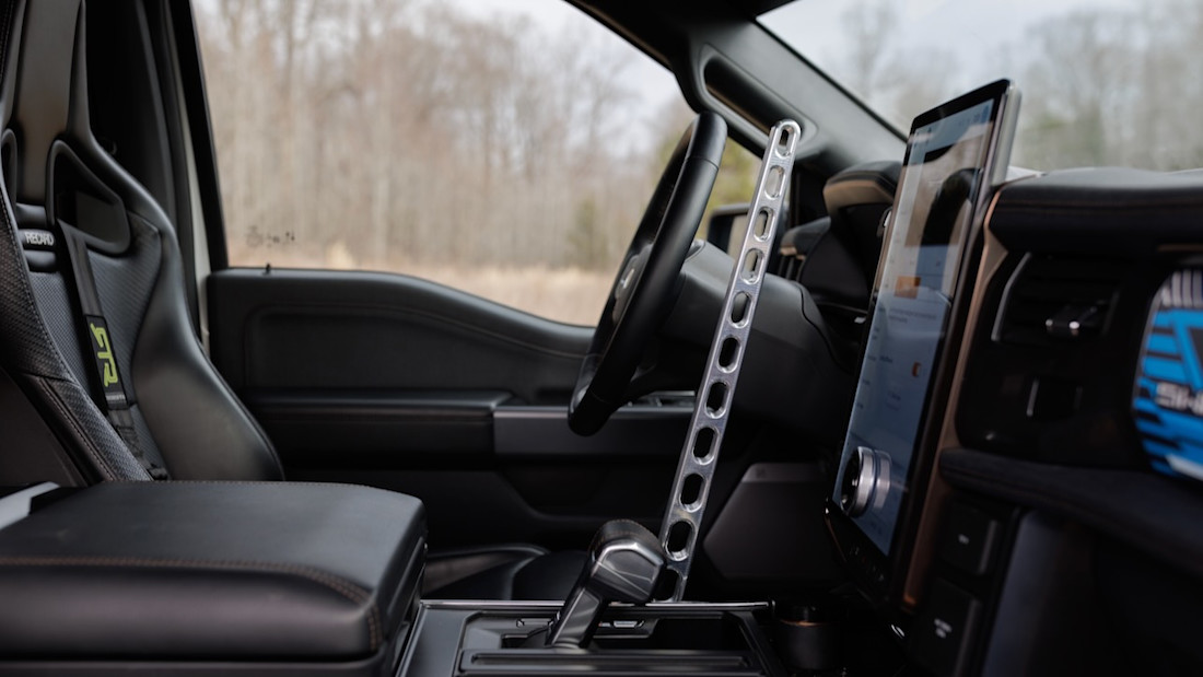 Ford-F-150-Lightning-Switchgear-autoscout24 (7).jpeg