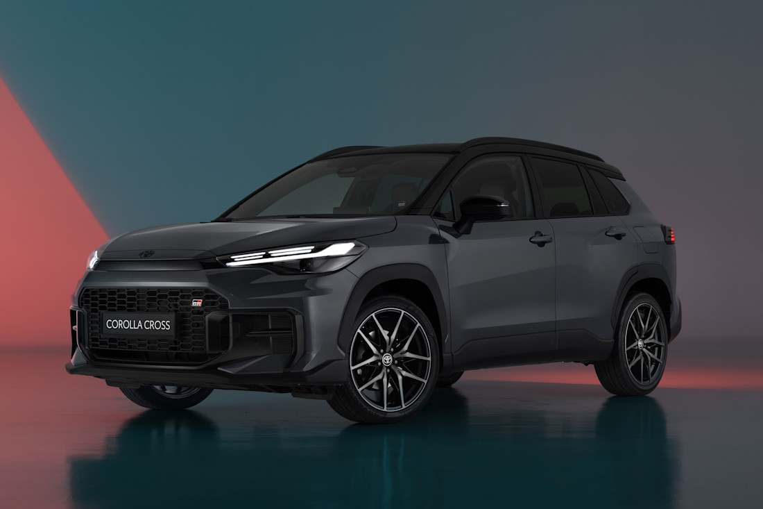 Toyota Corolla Cross (2026): Facelift mit frischer Optik und sportlichem Biss