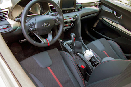 Editorial 2019 hyundai veloster turbo 14 lw