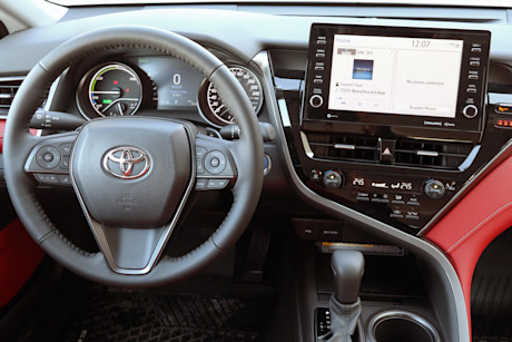 Editorial 2021 toyota camry hybrid xse 19 jm