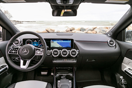 Editorial 2021 mercedes benz gla 250 4matic 18 jw