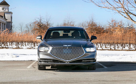 Editorial 2021 genesis g90 50 prestige awd 01 jw