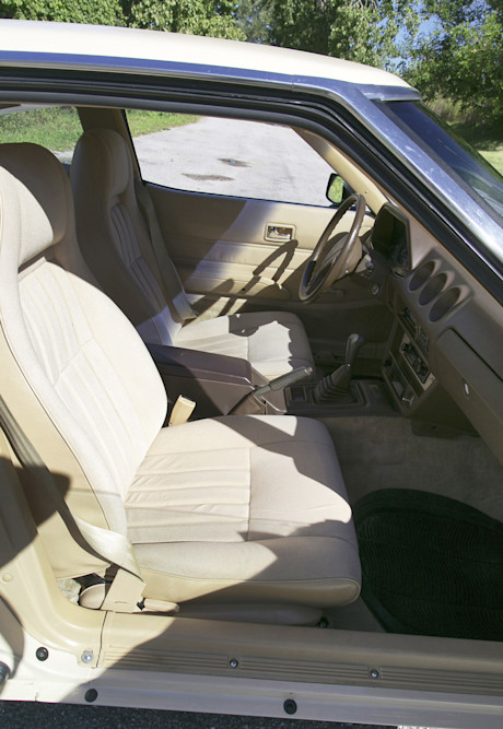 Editorial 07 jw 1981 datsun 280zx