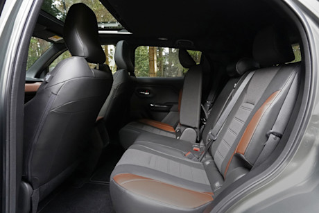 Suzuki e Vitara (2026)_allgrip_Ruecksitze