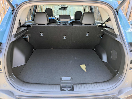 Editorial 2024 kia seltos x line td 240209 12 sha