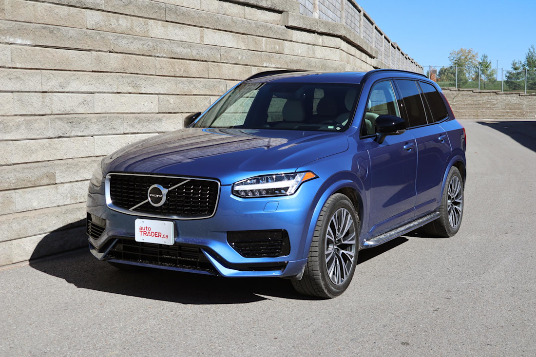 2020 Volvo XC90 T8 Review
