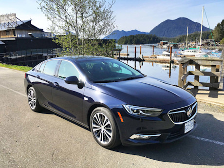 Editorial 2019 buick regal sportback 01 sb