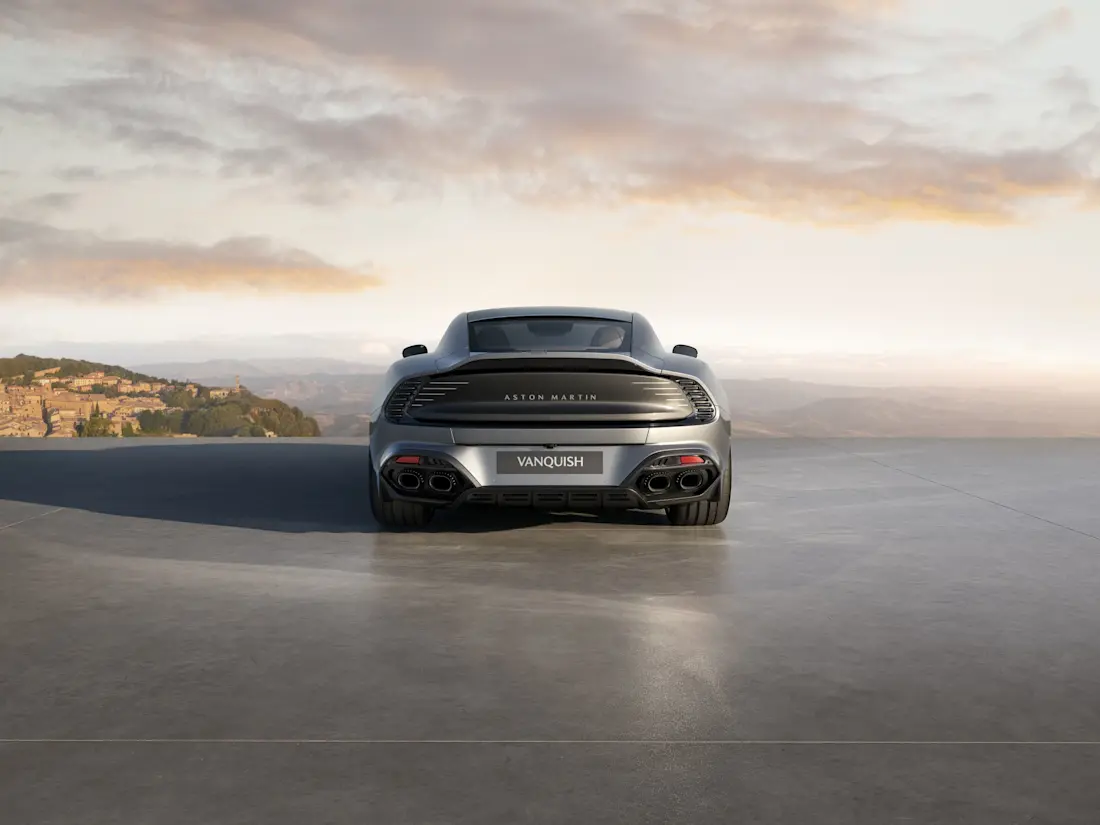 Aston Martin Vanquish 25 03