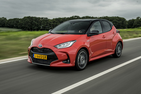 Zo belachelijk veel Toyota's rijden nog altijd op aarde rond