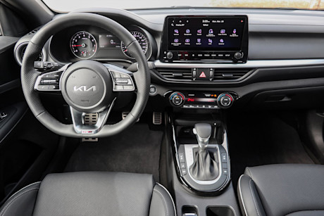 Editorial 2022 kia forte gt line 23 jm