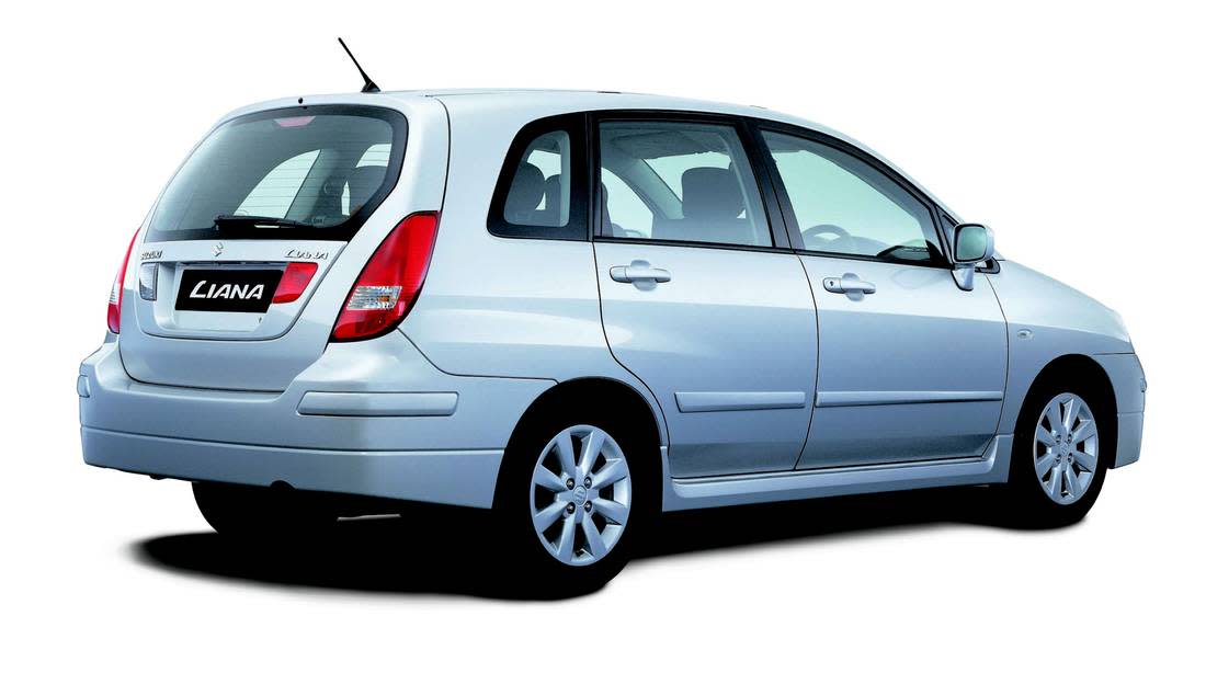 2FFrIMiKJXQGdMgGypRuDX-219d0874a62f3597afa0f6697321120b-suzuki-liana-back-1100