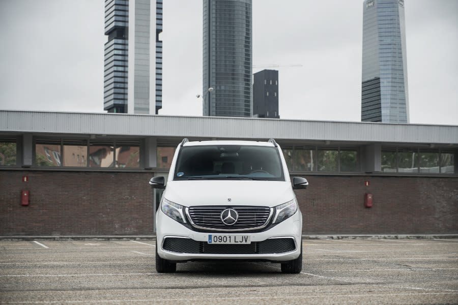 primera-prueba-mercedes-eqv.6966.jpg