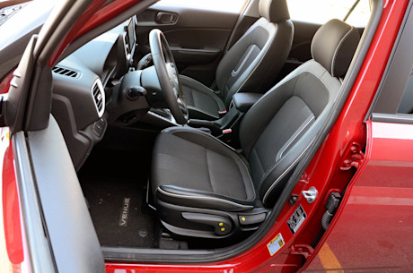 Hyundai Venue 2023 : essai routier Body Image