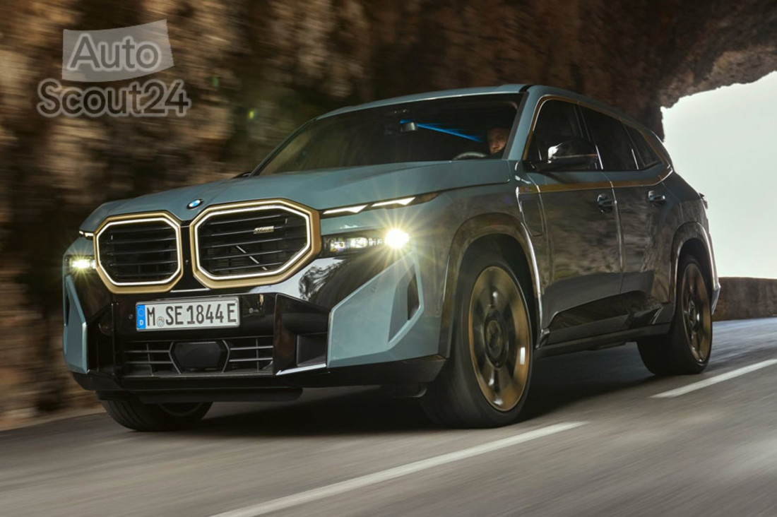BMW-XM-2023-1600-0f.jpg