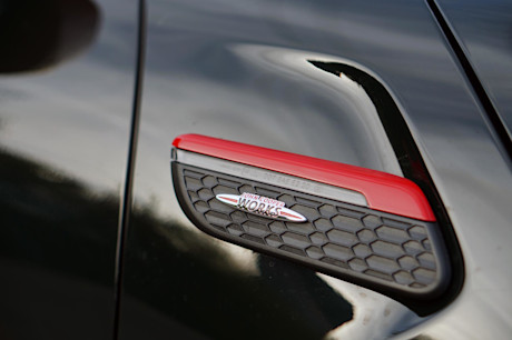 Editorial 2023 mini cooper 3 door jcw 16 jl