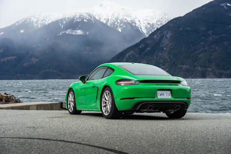 Editorial 2023 porsche 718 cayman gts 4 0 06 bm