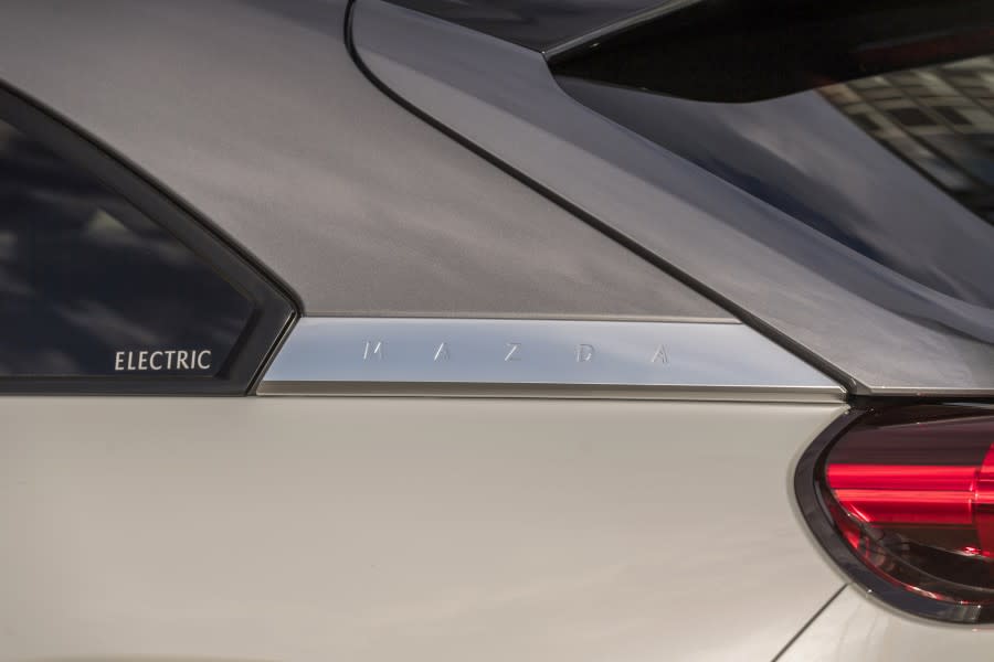 mazda-mx-30 (3).jpg