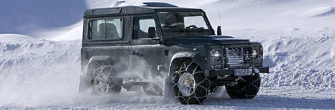 Bericht: Mit dem Defender im Schnee – Nur nicht durchdrehen