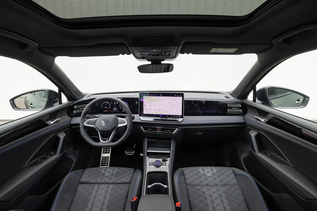 volkswagen tiguan ehybrid r-line black pack 69
