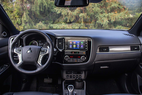 Editorial 2020 mitsubishi outlander phev 12 wc fr