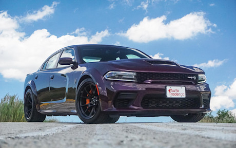 Editorial 2021 dodge charger srt hellcat redeye widebody 02 di