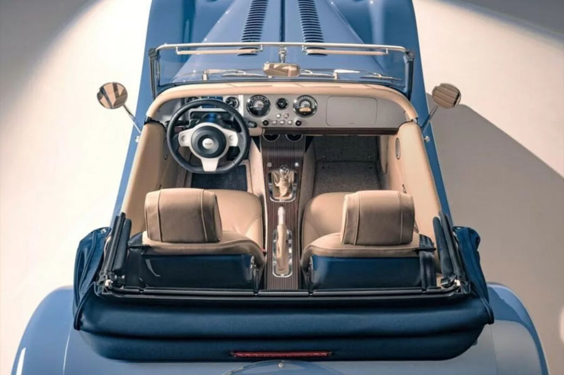 Morgan Plus 4 02.jpg