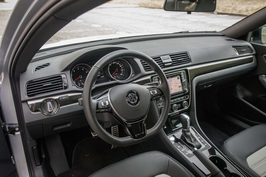 Editorial 2018 volkswagen passat gt 16 bm